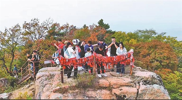 尽览五花山色