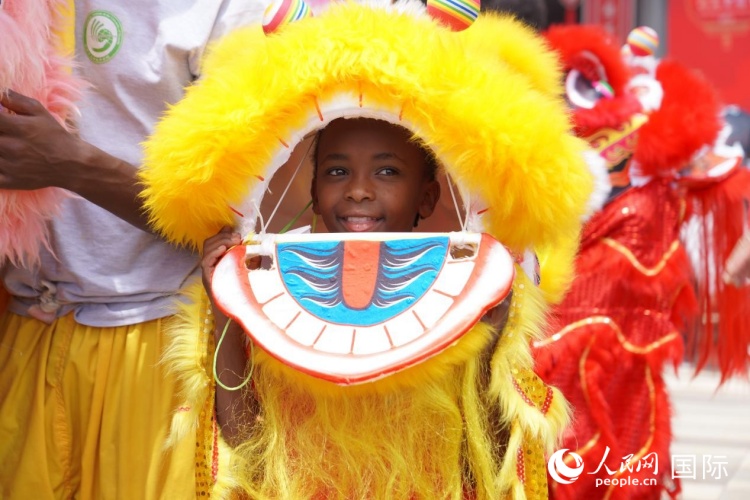 庙会现场。人民网记者 黄炜鑫摄